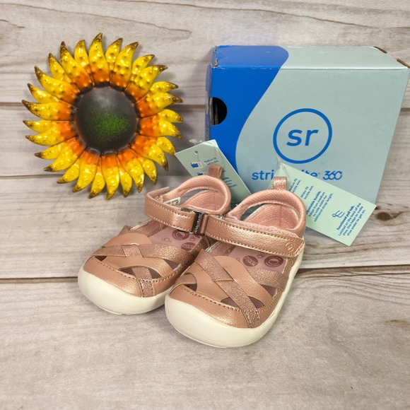 Stride Rite Other - New Stride Rite Rose Gold Sparkle Mary Jane Sandals Toddler Girls Size 6 medium